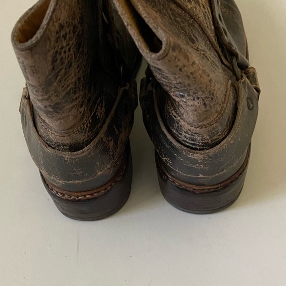 BED|STU Distressed Ankle Boots - Picture 4 of 7